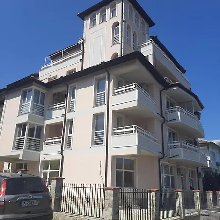 Apartment жени Tsarevo