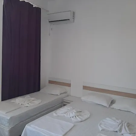 Apartment жени